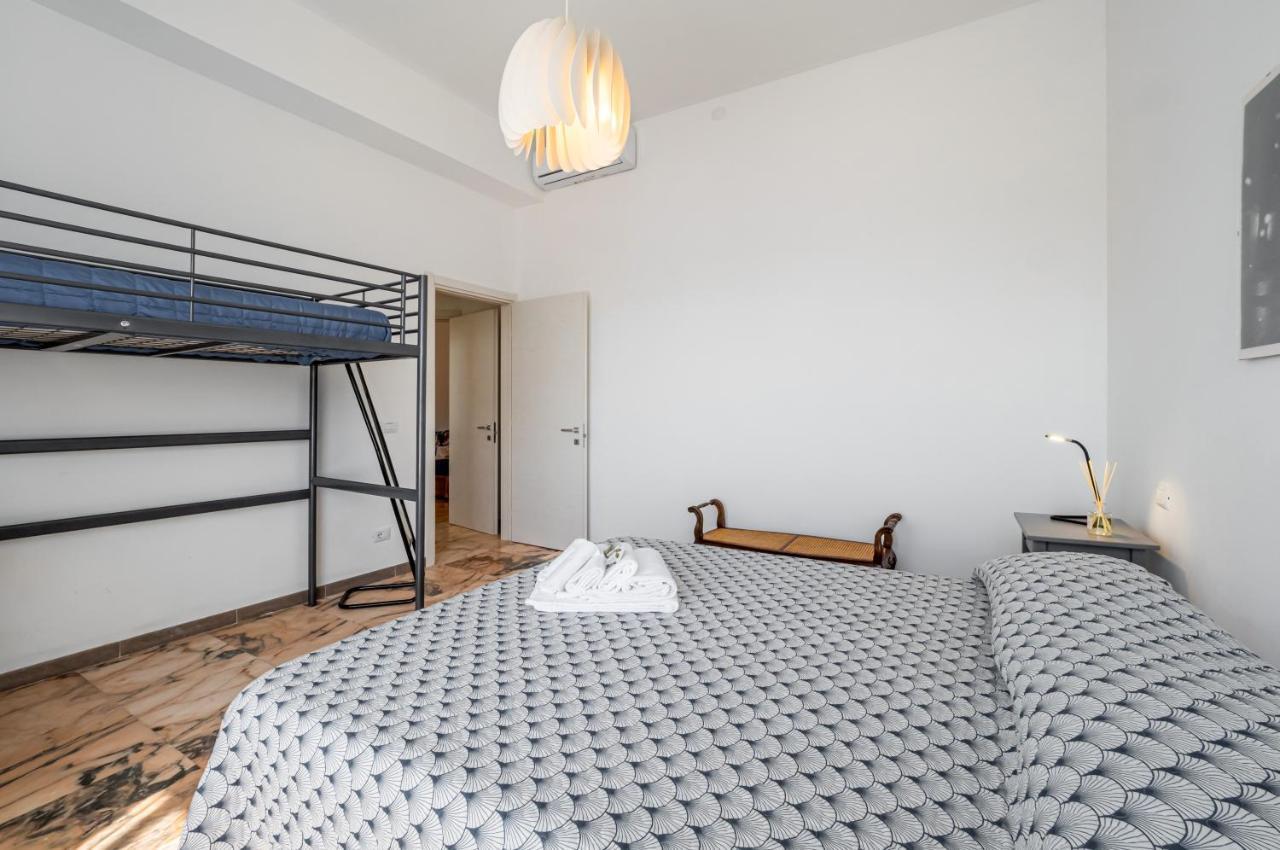 Lovely Apartment X5 W/ Terrace & Private Parking La Spezia Esterno foto