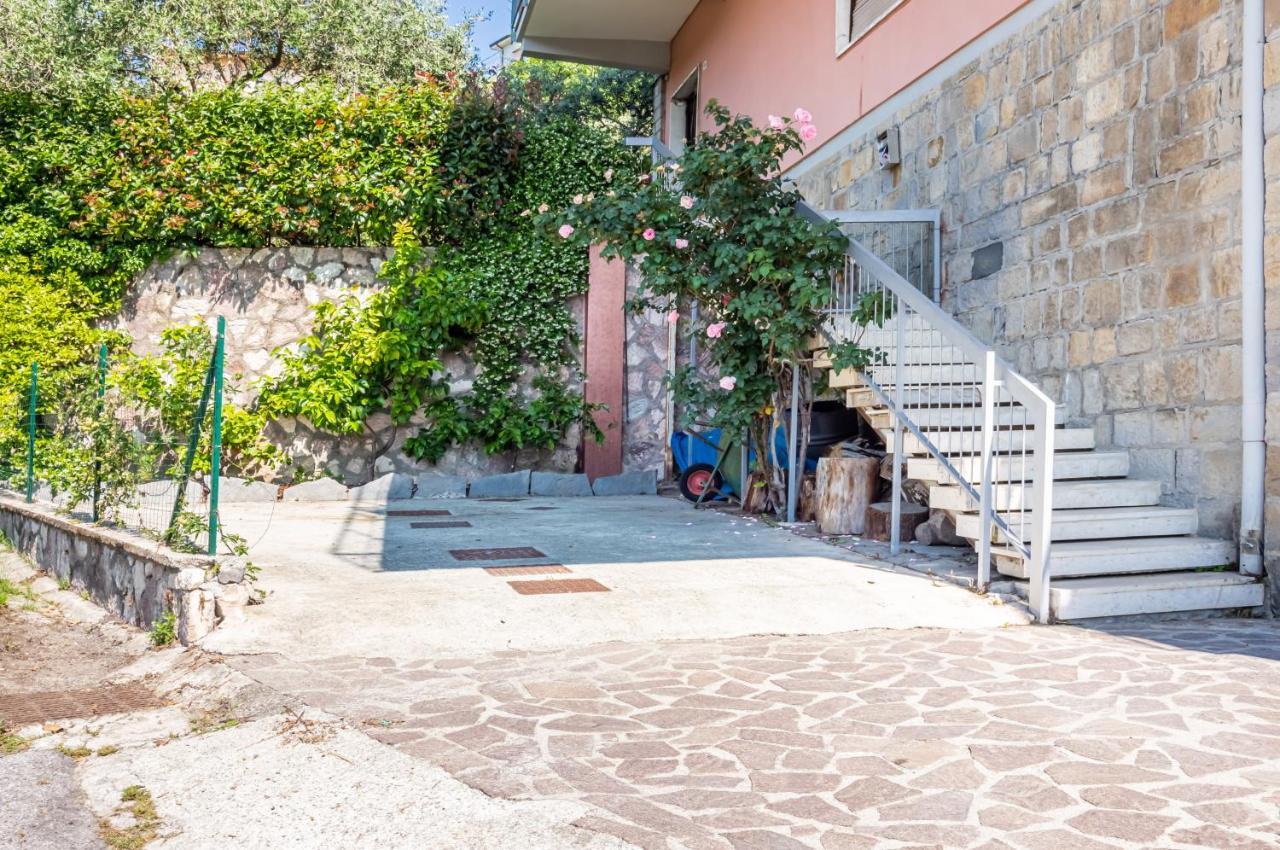Lovely Apartment X5 W/ Terrace & Private Parking La Spezia Esterno foto